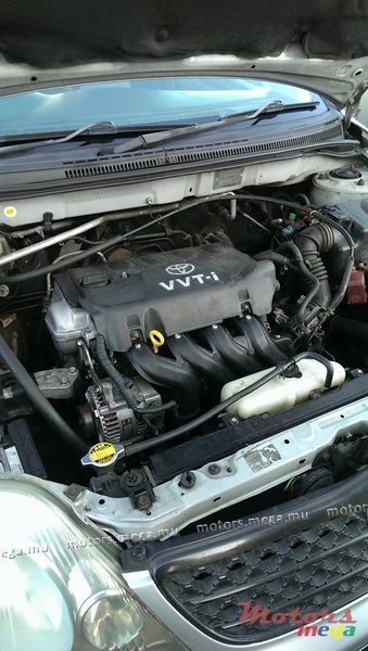 2001' Toyota photo #4