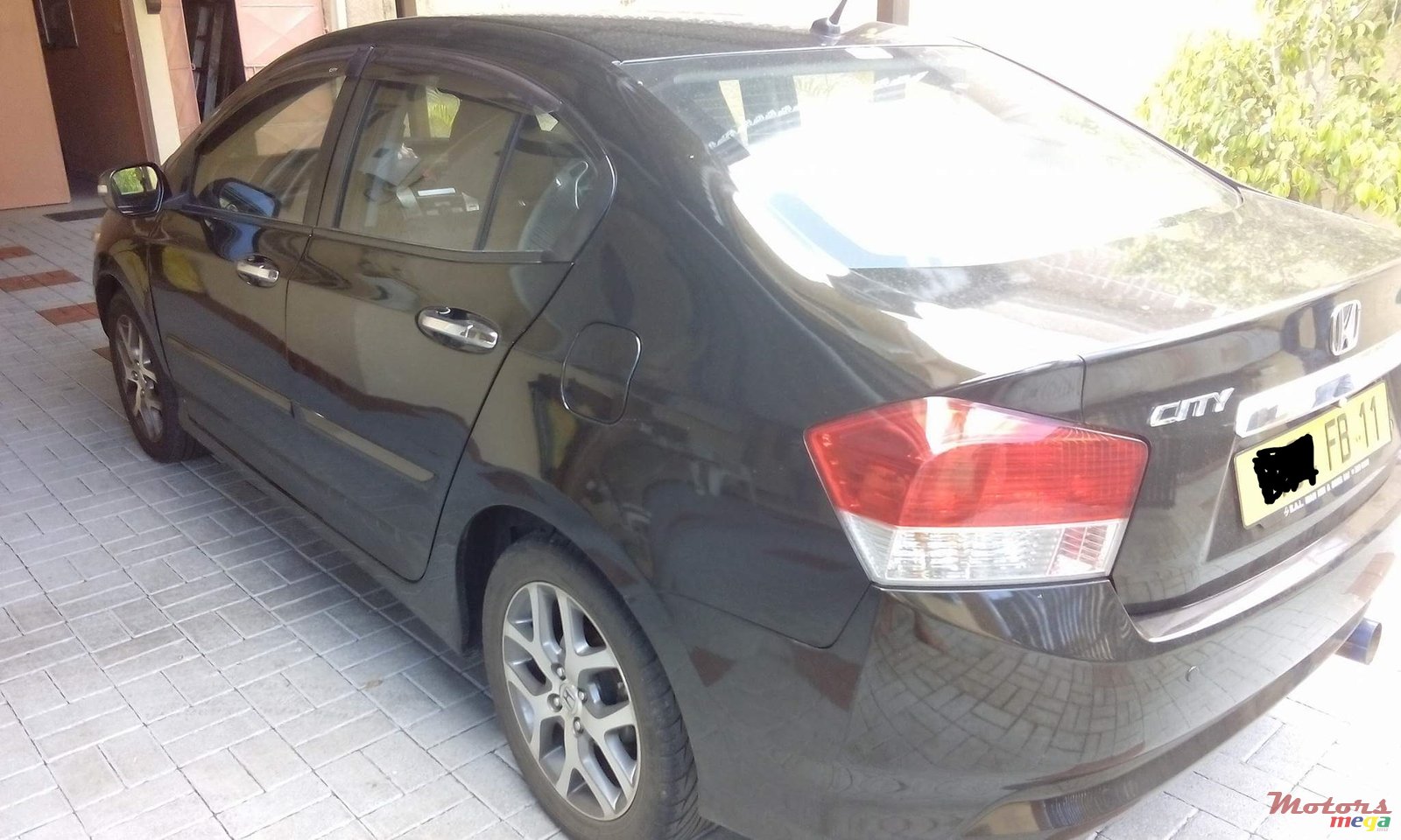 2011' Honda City photo #2