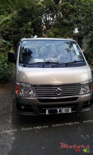 2008' Nissan E25 photo #5