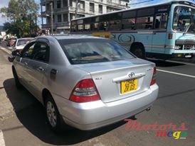 2003' Toyota Corolla NZE photo #2