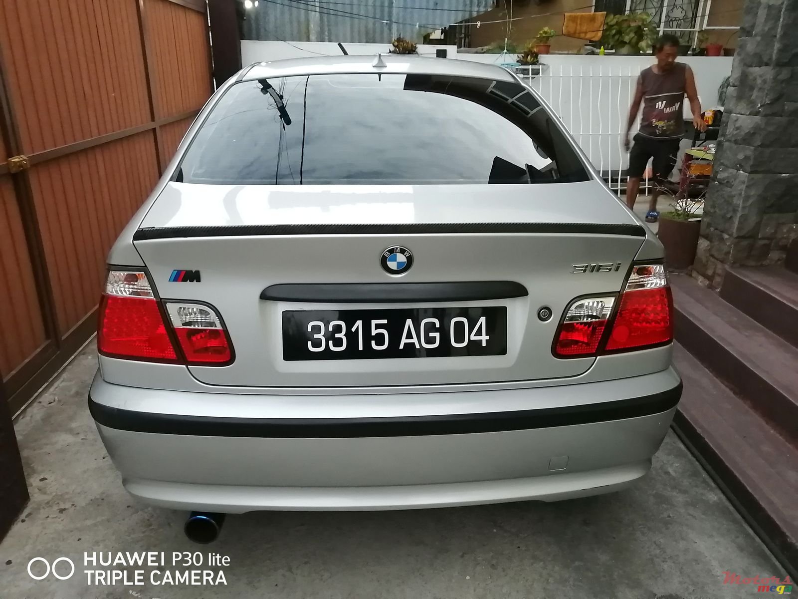 2004' BMW 318 Sport photo #3