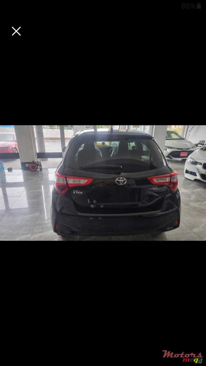 2018' Toyota Vitz photo #3