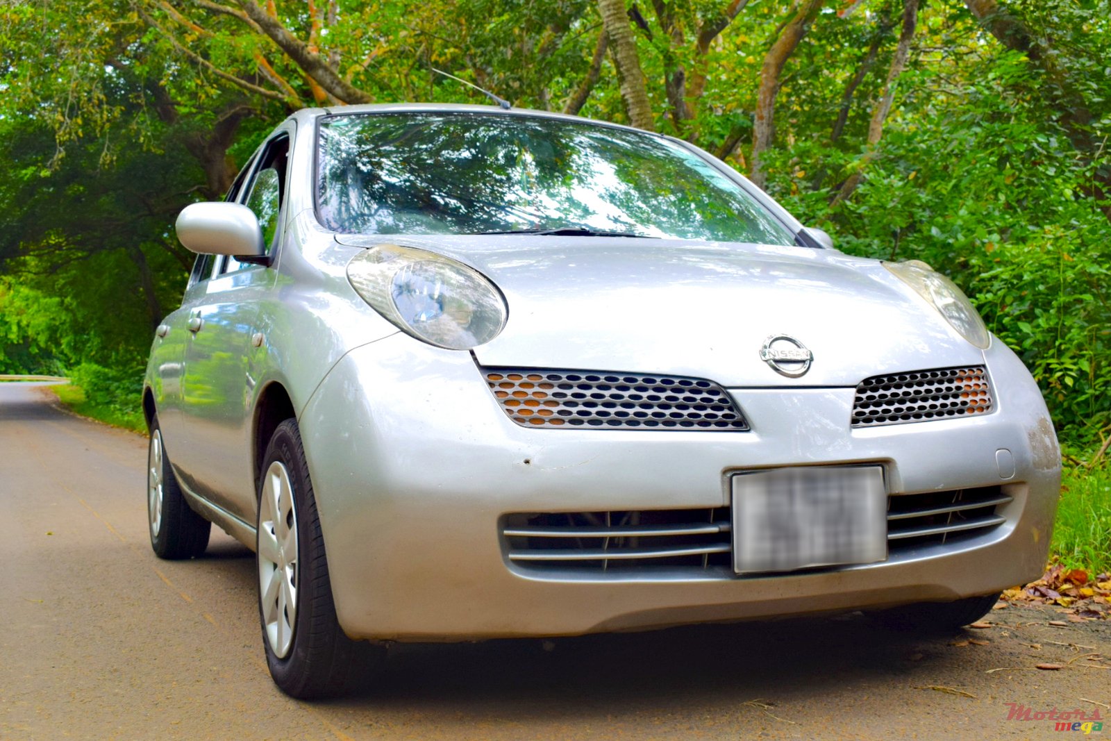 2002' Nissan March photo #3