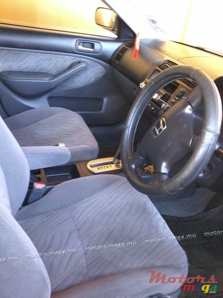 2002' Honda photo #6