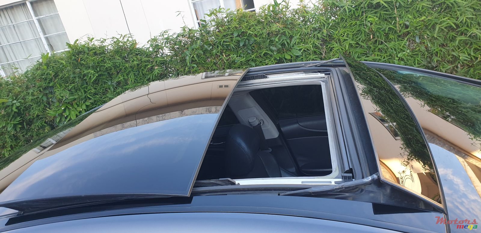 2011' Hyundai Sonata photo #5