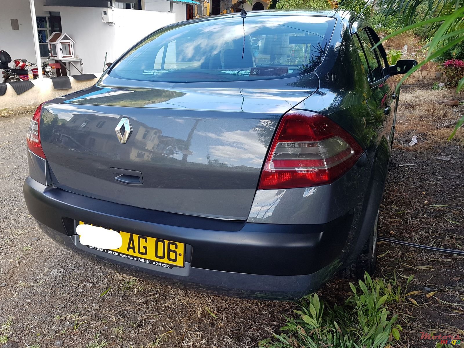 2006' Renault Megane photo #3