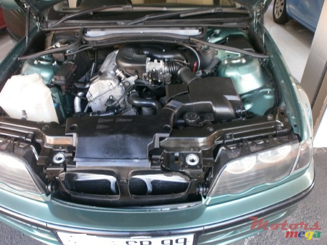 1999' BMW 318 E46 photo #6