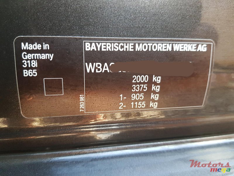 2015' BMW 318 ORIGINAL photo #1