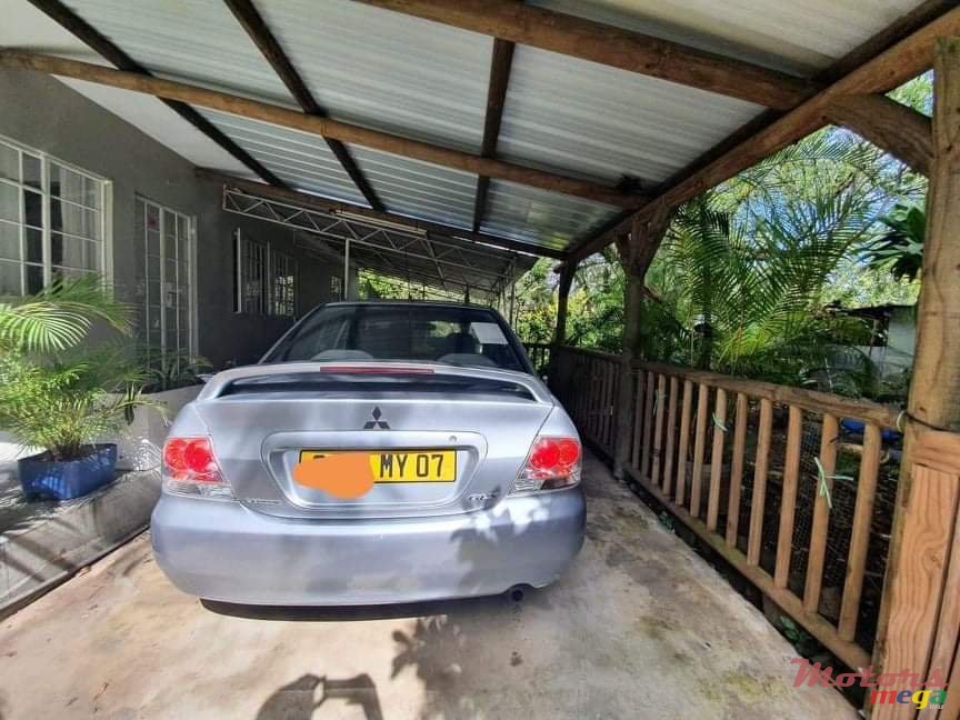 2007' Mitsubishi Lancer GLX Saloon photo #6
