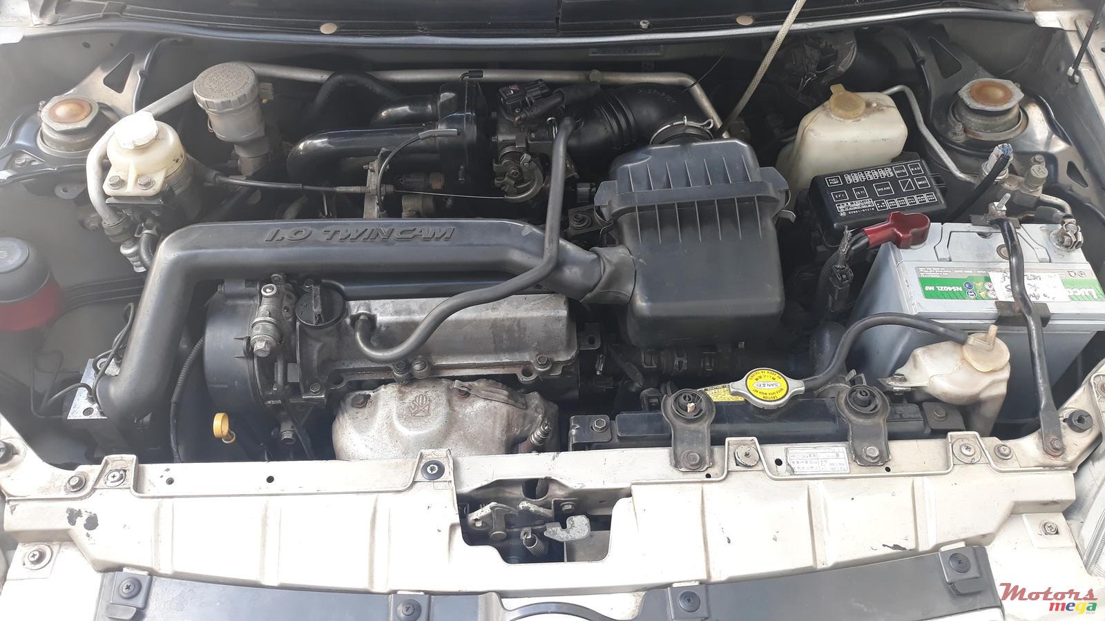 2002' Toyota photo #5