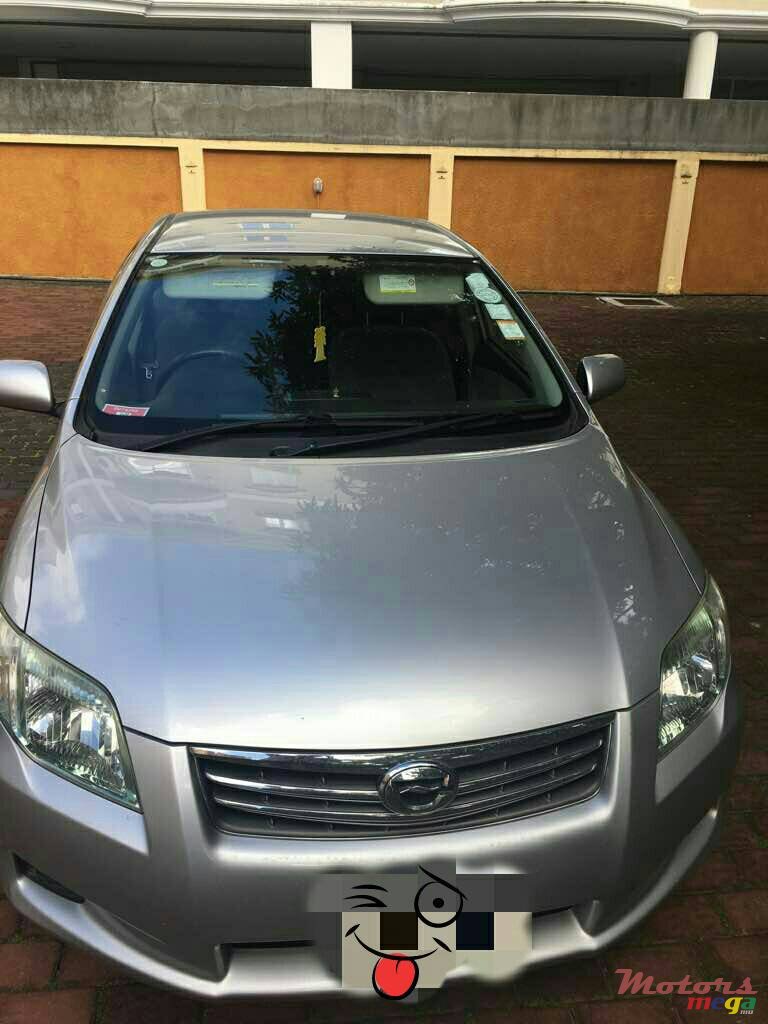2009' Toyota Axio photo #1