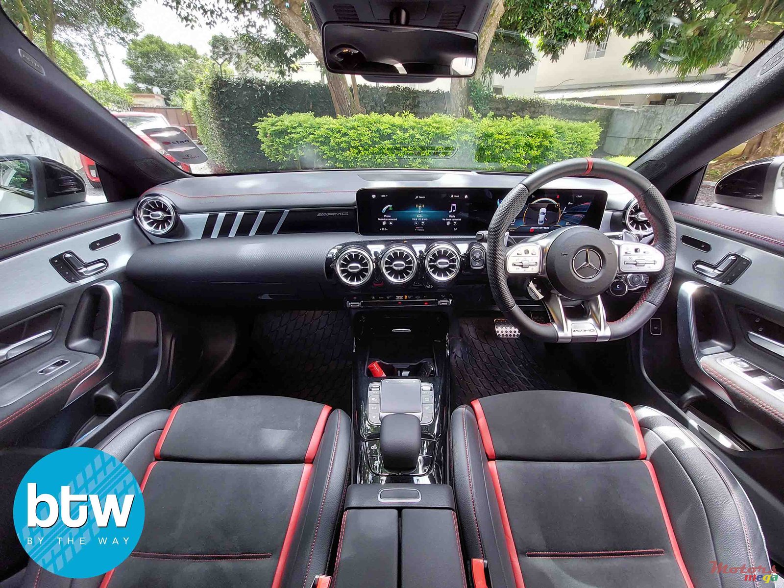 2021' Mercedes-Benz CLA 45 AMG photo #5