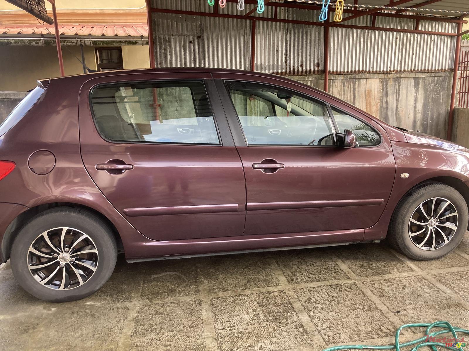 2008' Peugeot 307 photo #5