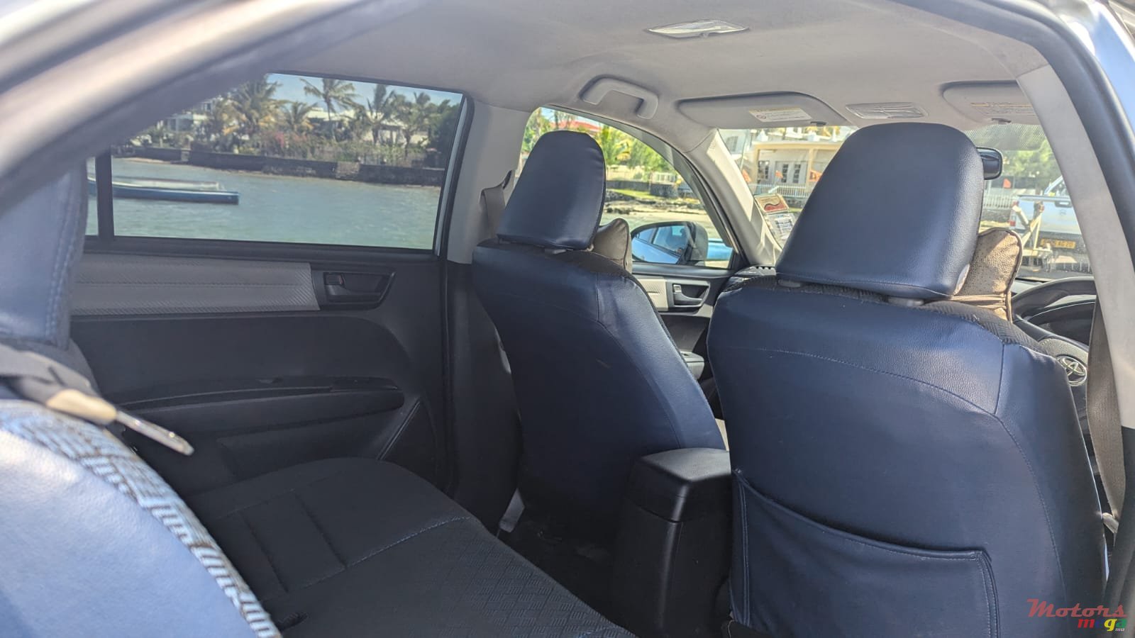 2012' Toyota Axio photo #4