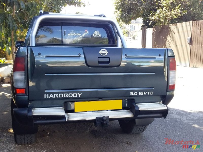 2003' Nissan Hardbody photo #2