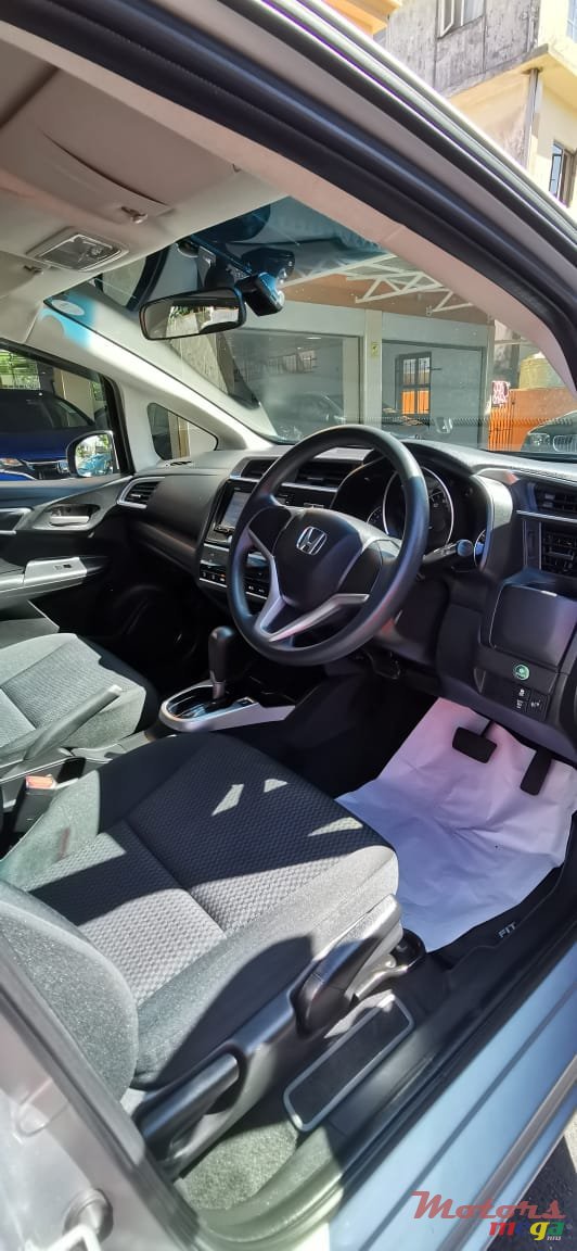 2018' Honda Fit photo #2