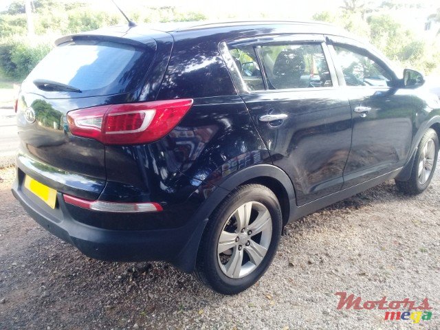 2011' Kia Sportage photo #3
