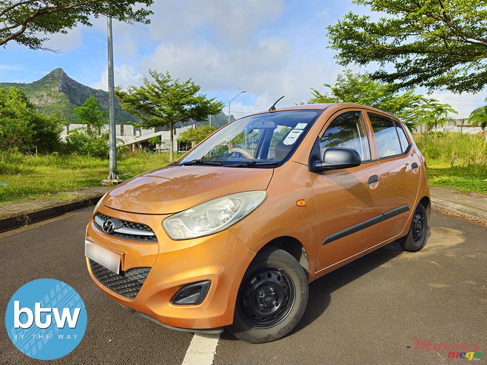 2014' Hyundai i10 photo #2