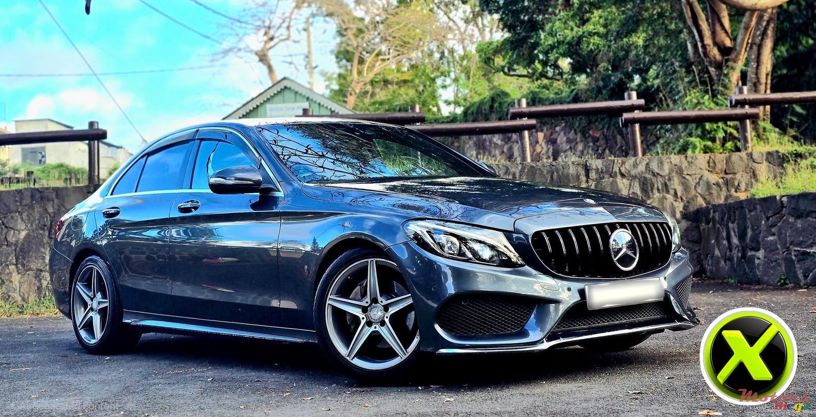 2015' Mercedes-Benz C 180 Full AMG PACK photo #3