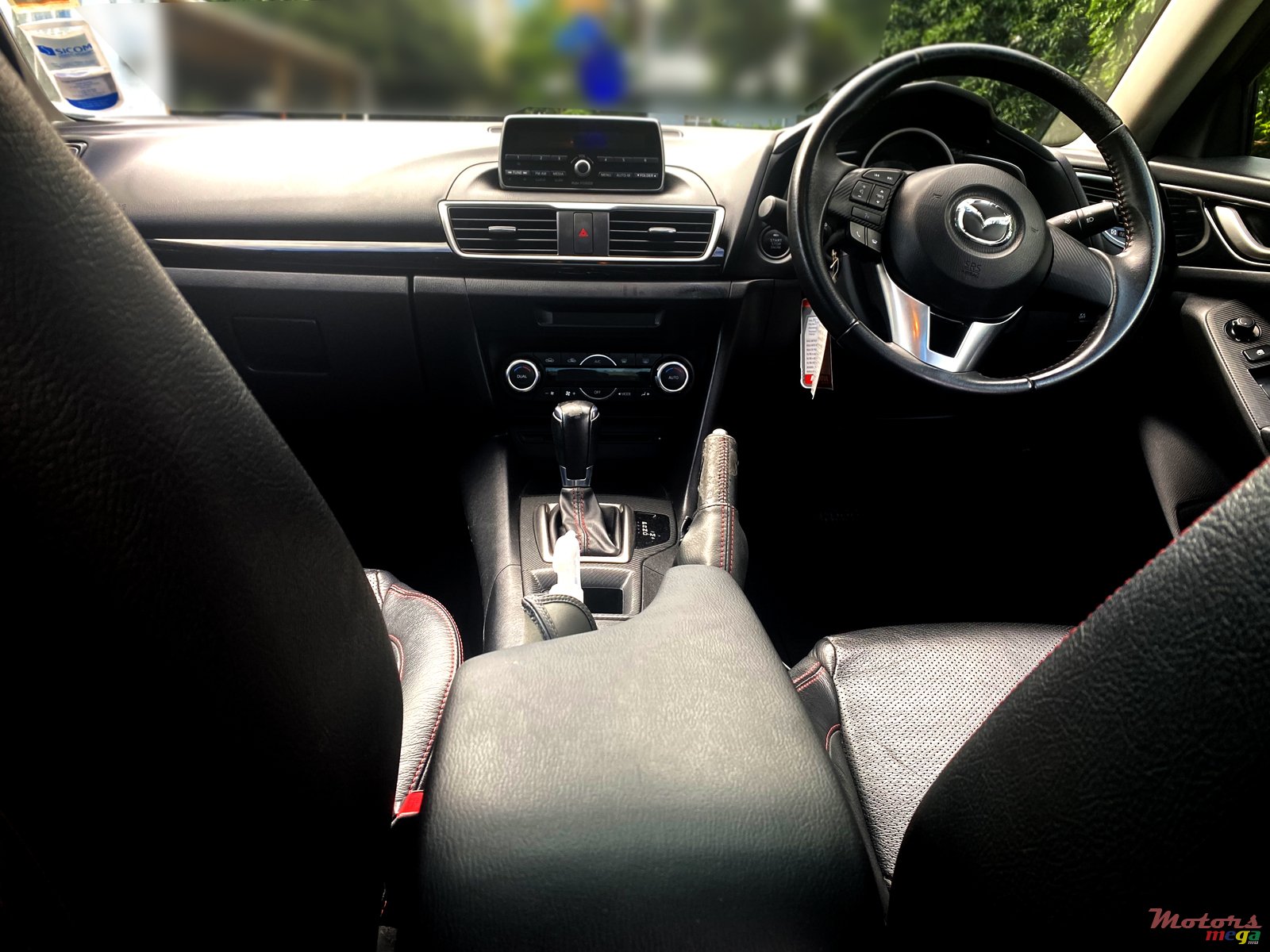 2015' Mazda 3 photo #4