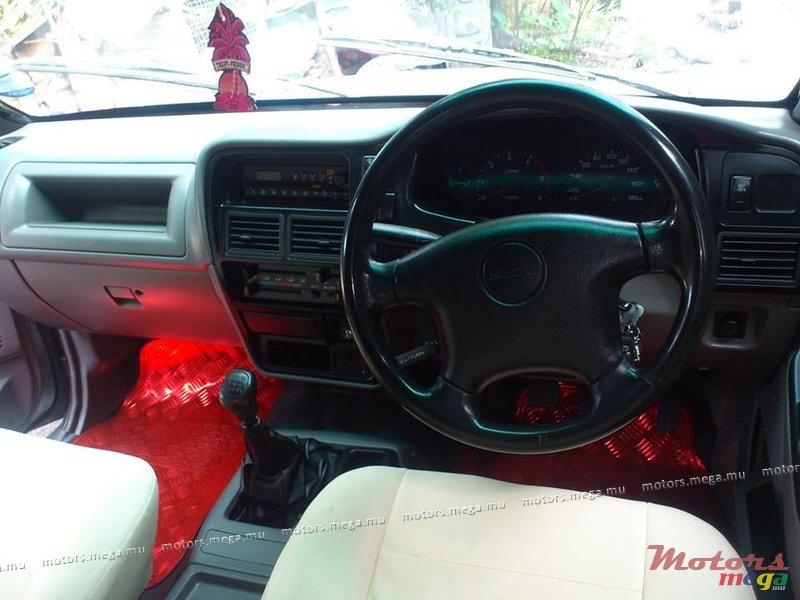 2003' Isuzu KB Series photo #4