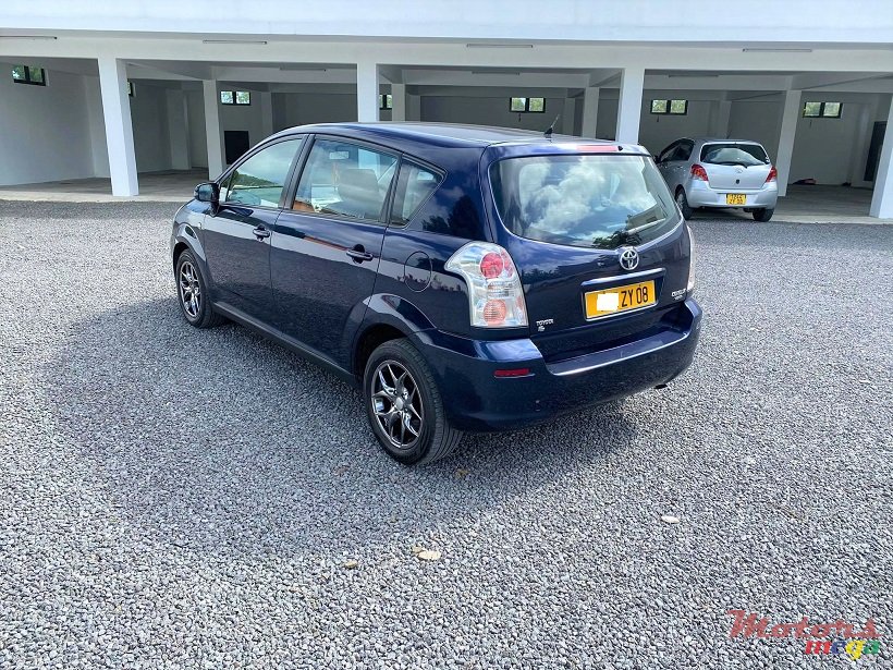 2008' Toyota Corolla Verso 6 seats Manual 1.6L photo #1