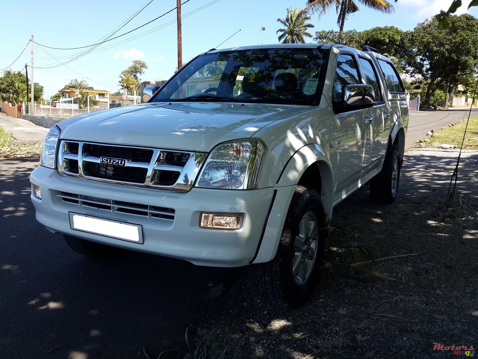 2003' Isuzu DMAX (LS) 4x4 photo #2