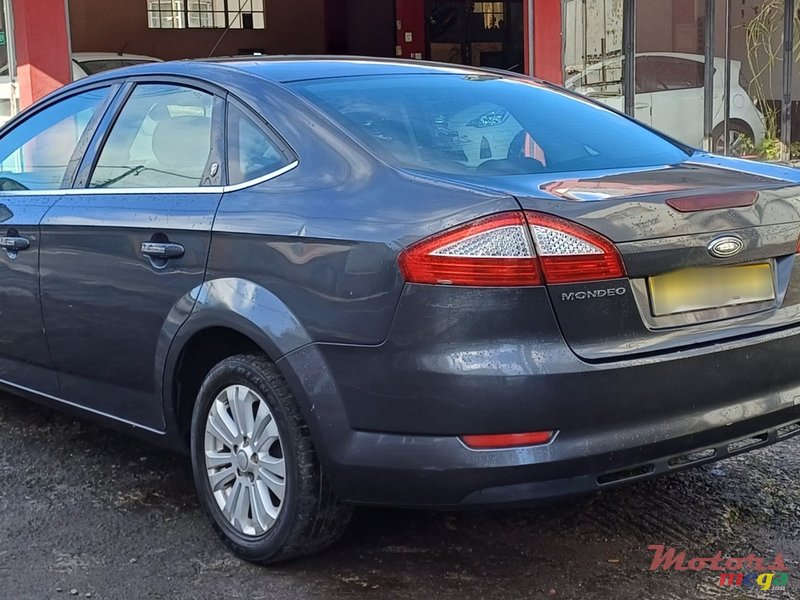 2010' Ford Mondeo photo #3