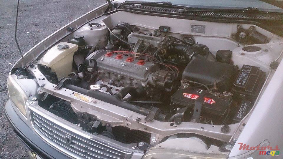 1995' Toyota Corolla photo #3