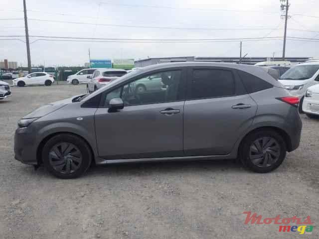 2022' Nissan 1400 photo #4