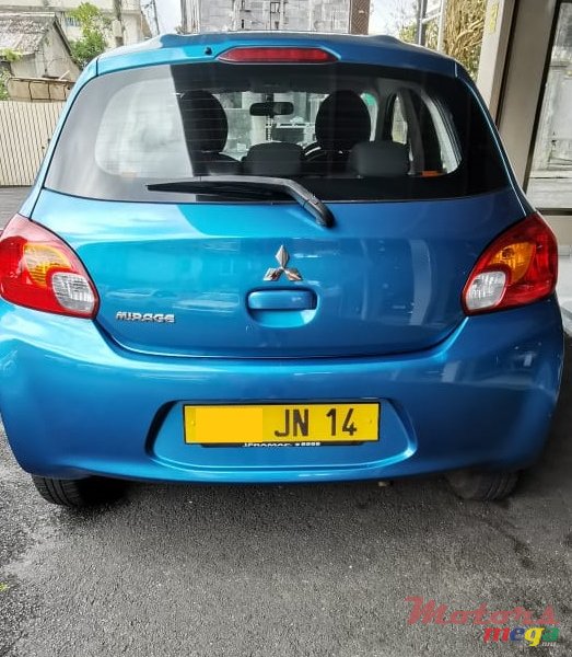 2014' Mitsubishi Mirage photo #7