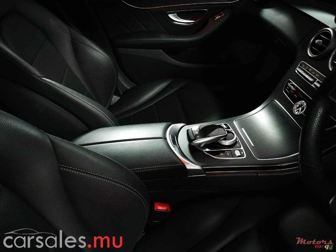 2014' Mercedes-Benz C-Class C 180 photo #6