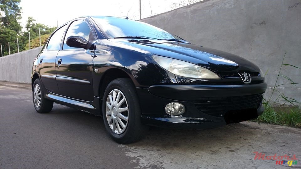 2003' Peugeot photo #4