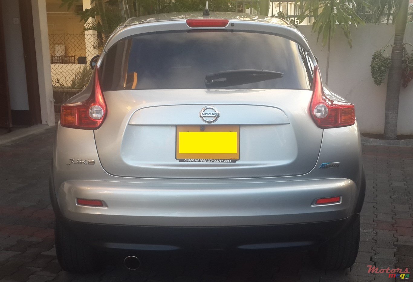 2010' Nissan Juke Full Options photo #4
