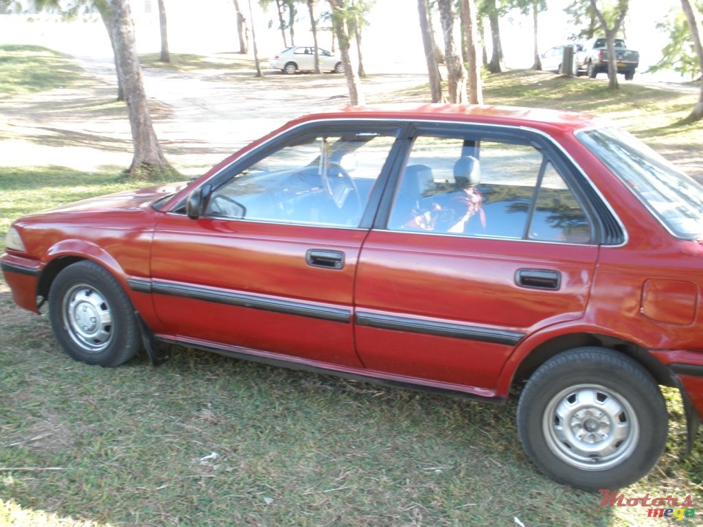 1990' Toyota Corolla photo #3
