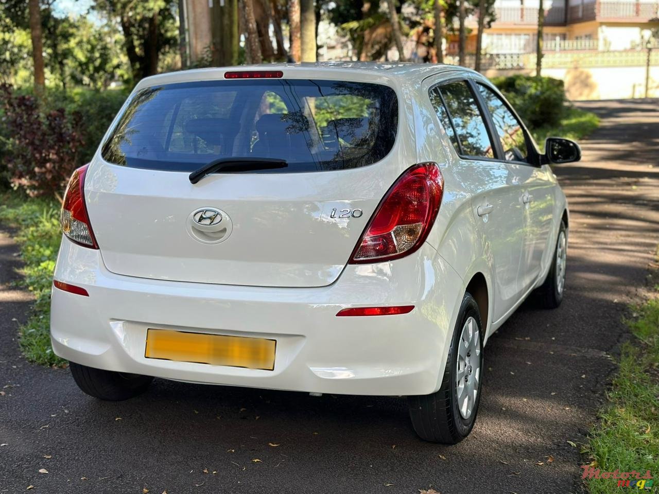 2014' Hyundai i20 photo #3