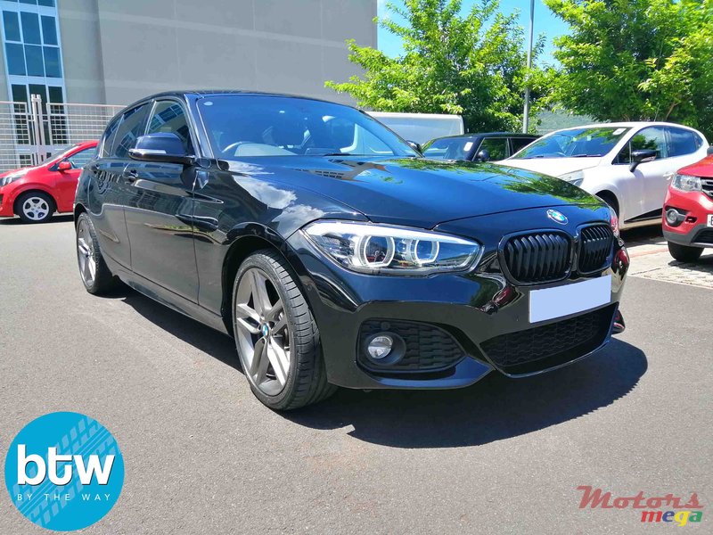 2018' BMW 1 Series 120i M Sport Package photo #1