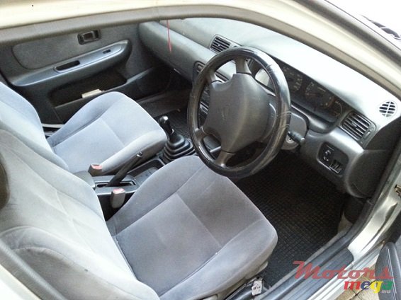 1997' Nissan Sunny photo #5