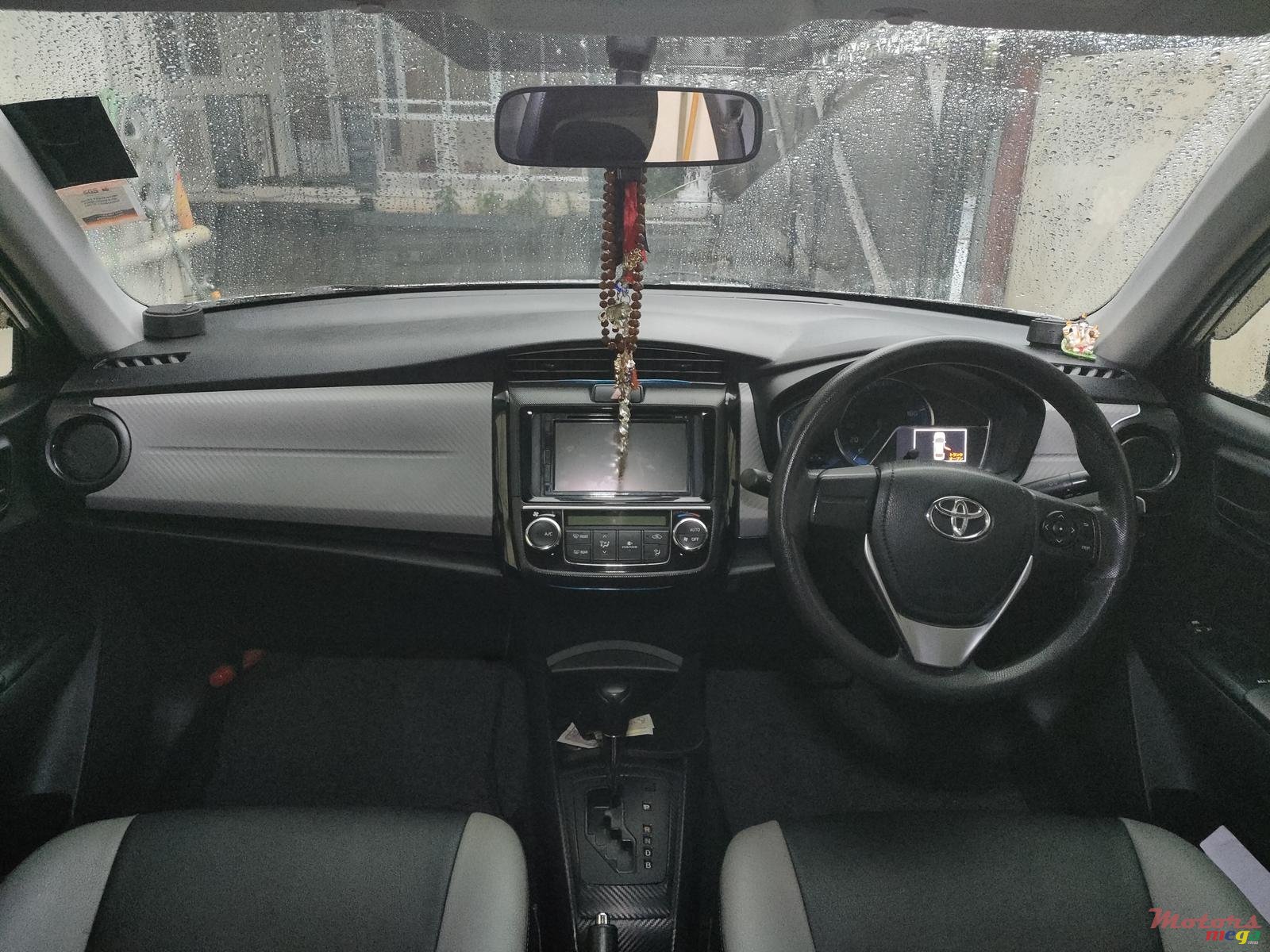 2015' Toyota Axio photo #3