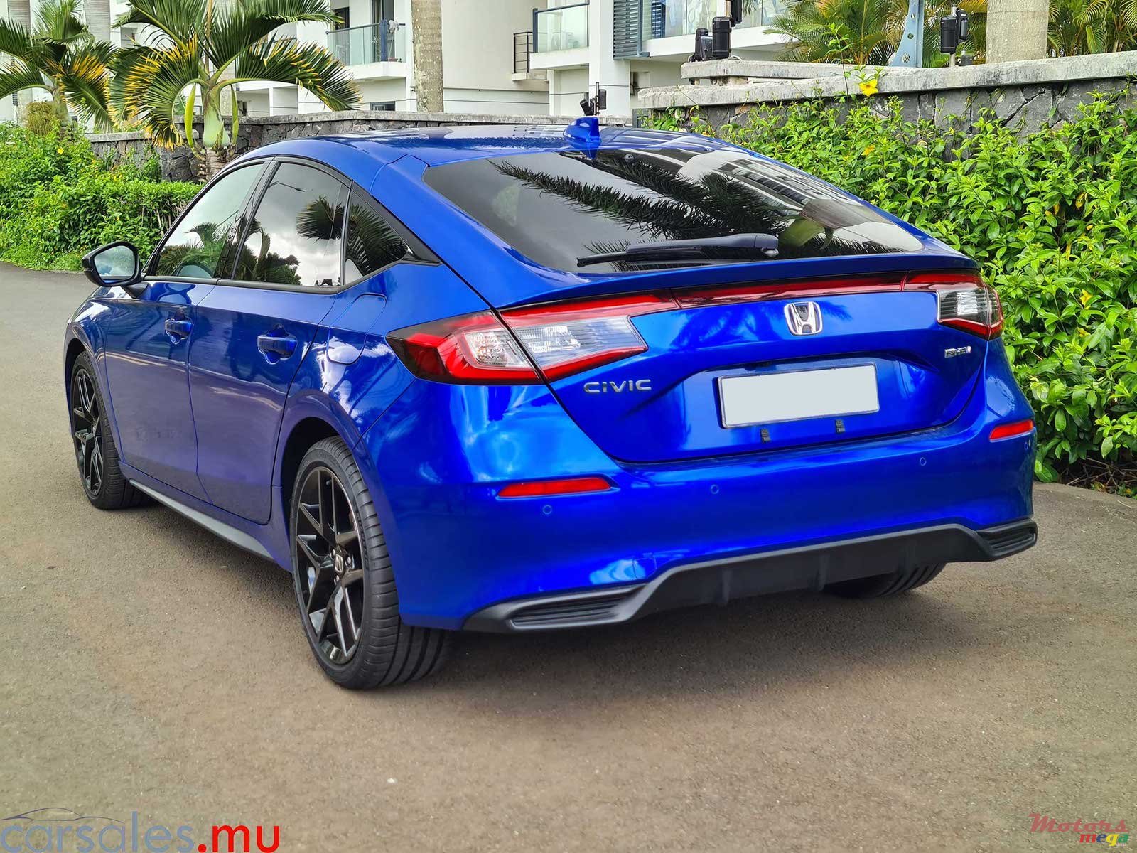 2022' Honda Civic 2.0 E-HEV photo #3