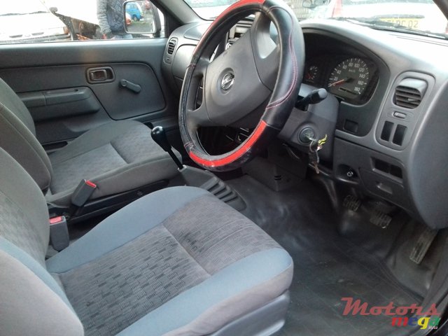 2007' Nissan Navara 2*4 photo #6