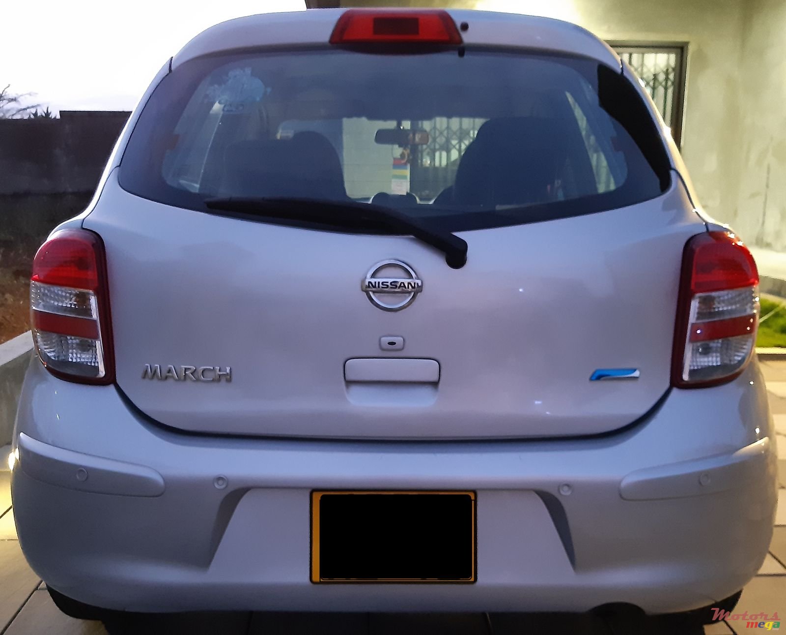 2012' Nissan March photo #3