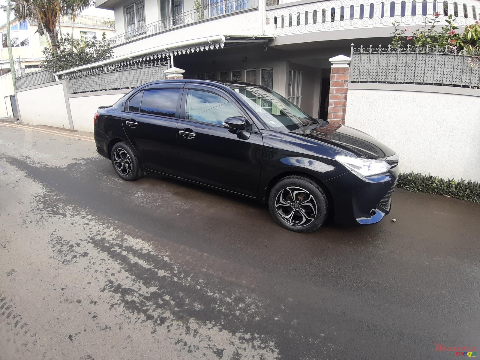 2016' Toyota Axio photo #1