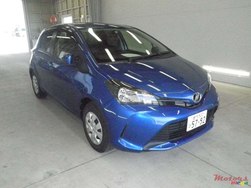 2014' Toyota Vitz photo #1