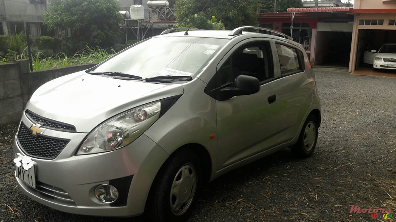 2011' Chevrolet Spark photo #4