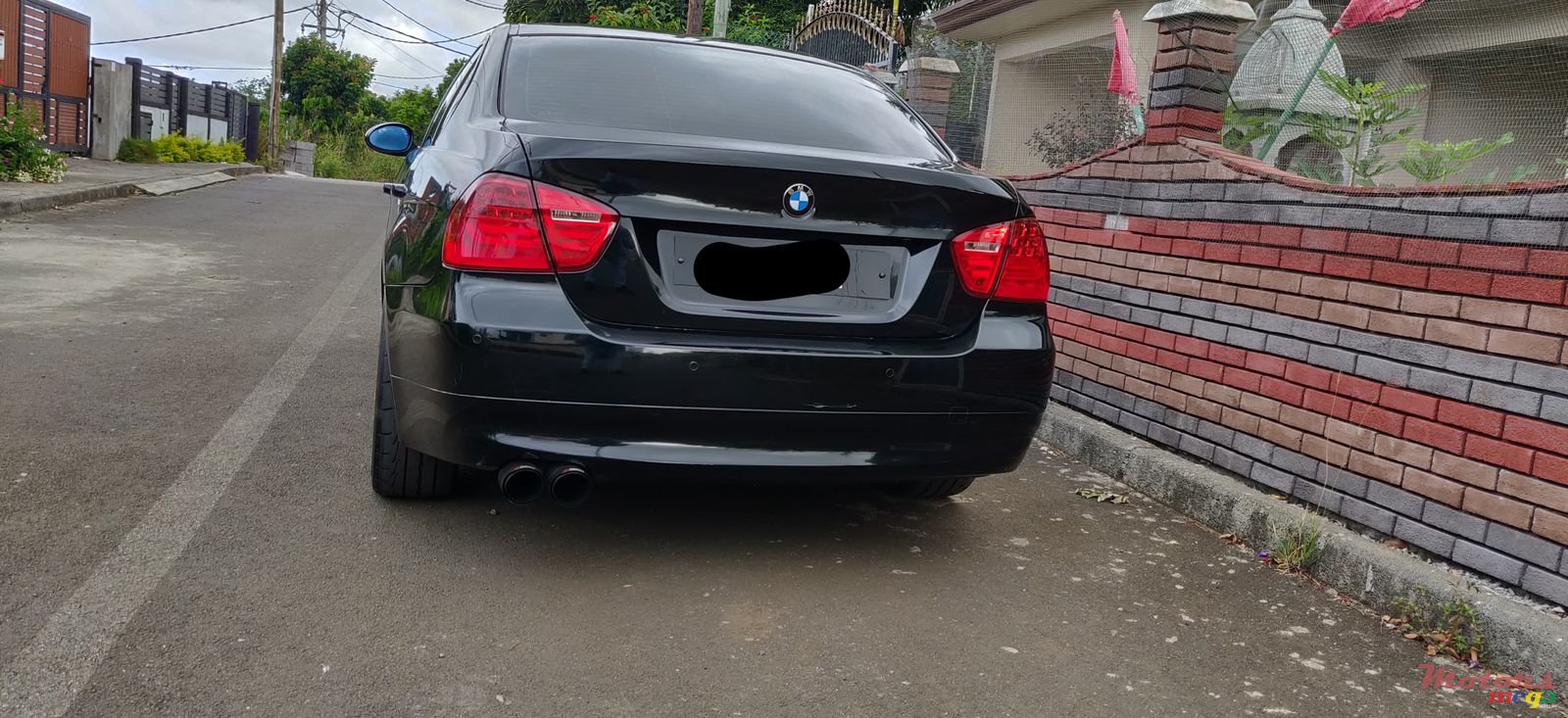 2008' BMW 3 Series Sedan photo #1