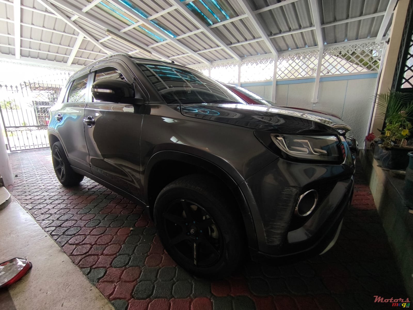 2023' Toyota Urban Cruiser photo #7