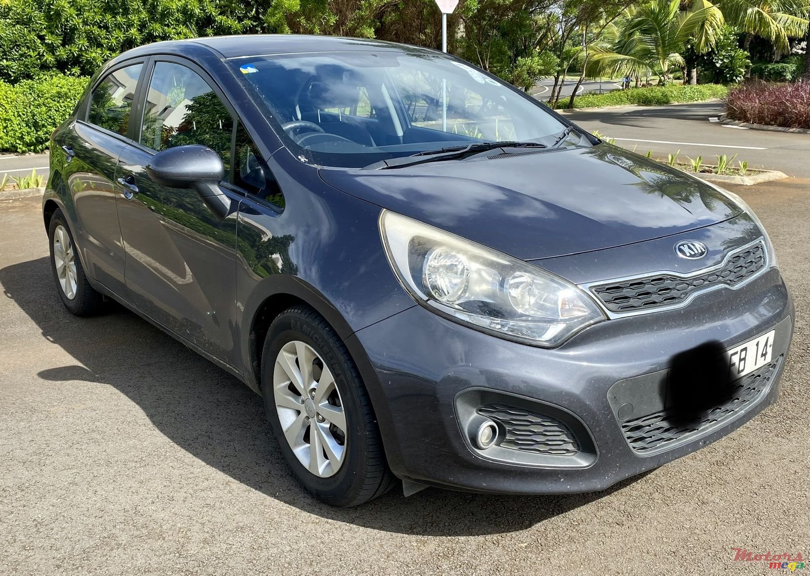 2014' Kia Rio photo #2