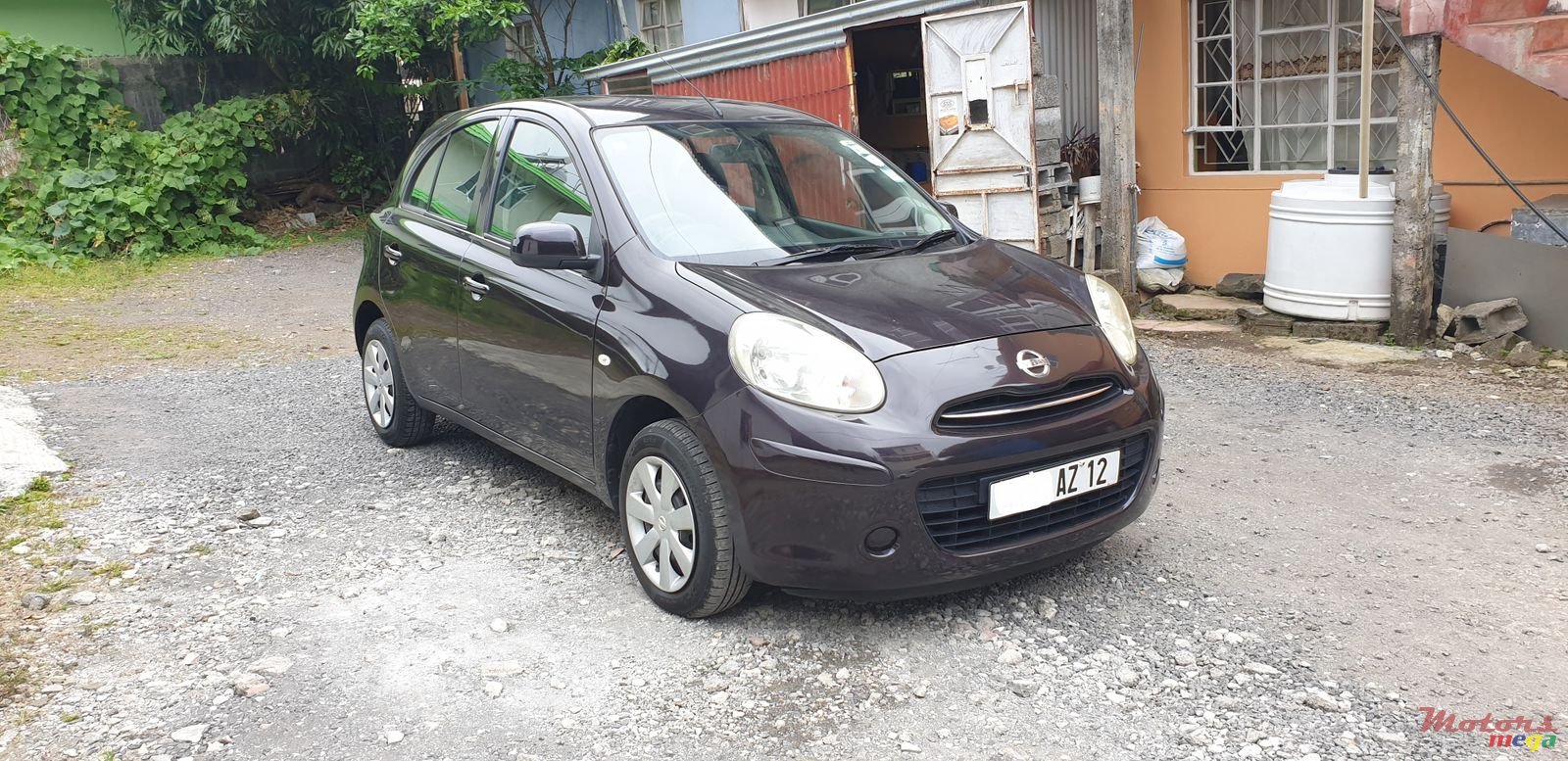 2012' Nissan March photo #1