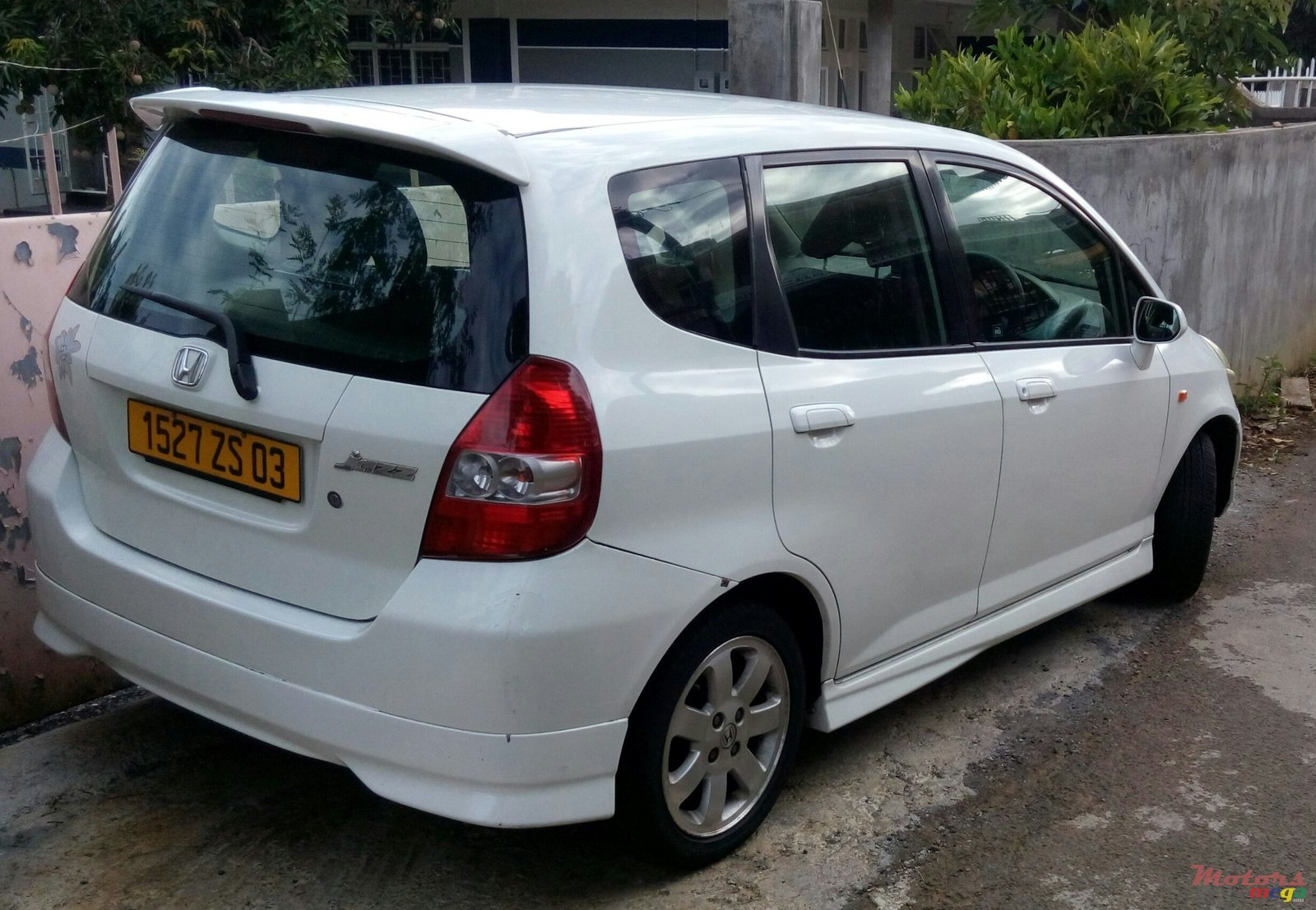 2003' Honda Jazz photo #1